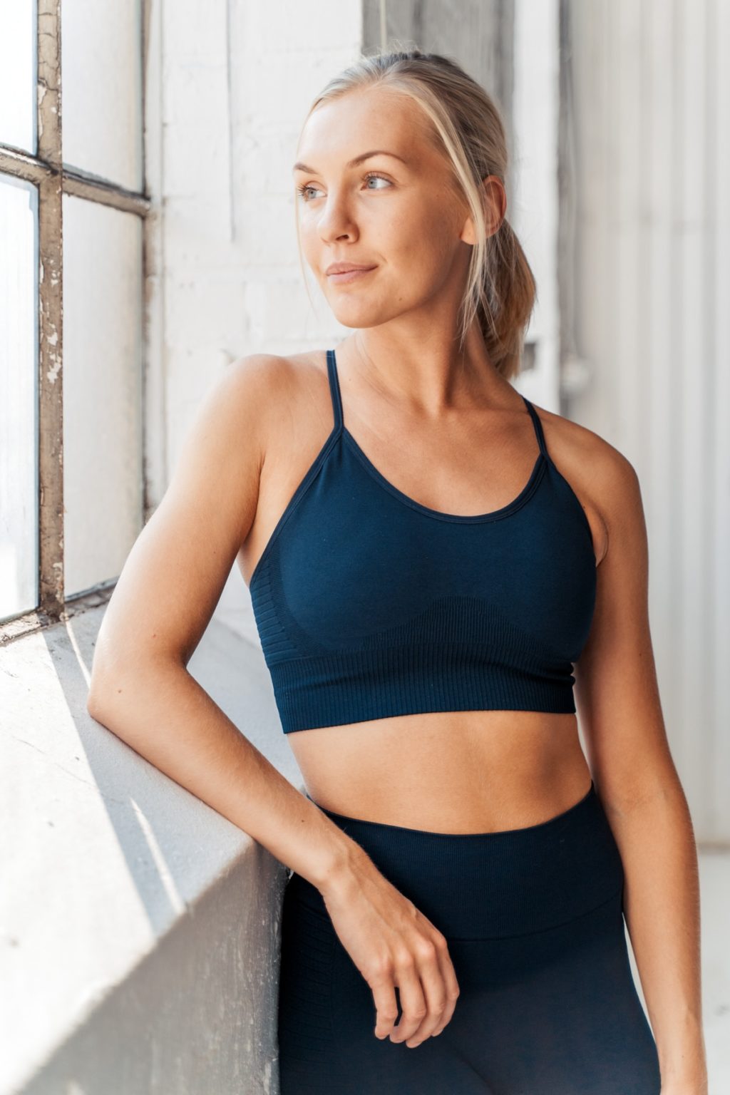 Athlecia Foan Sports Bra, Dark Sapphire - Bild 2