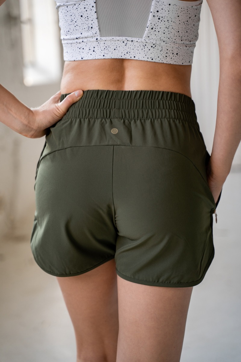 Athlecia Creme Shorts, Dessert Green - Bild 3