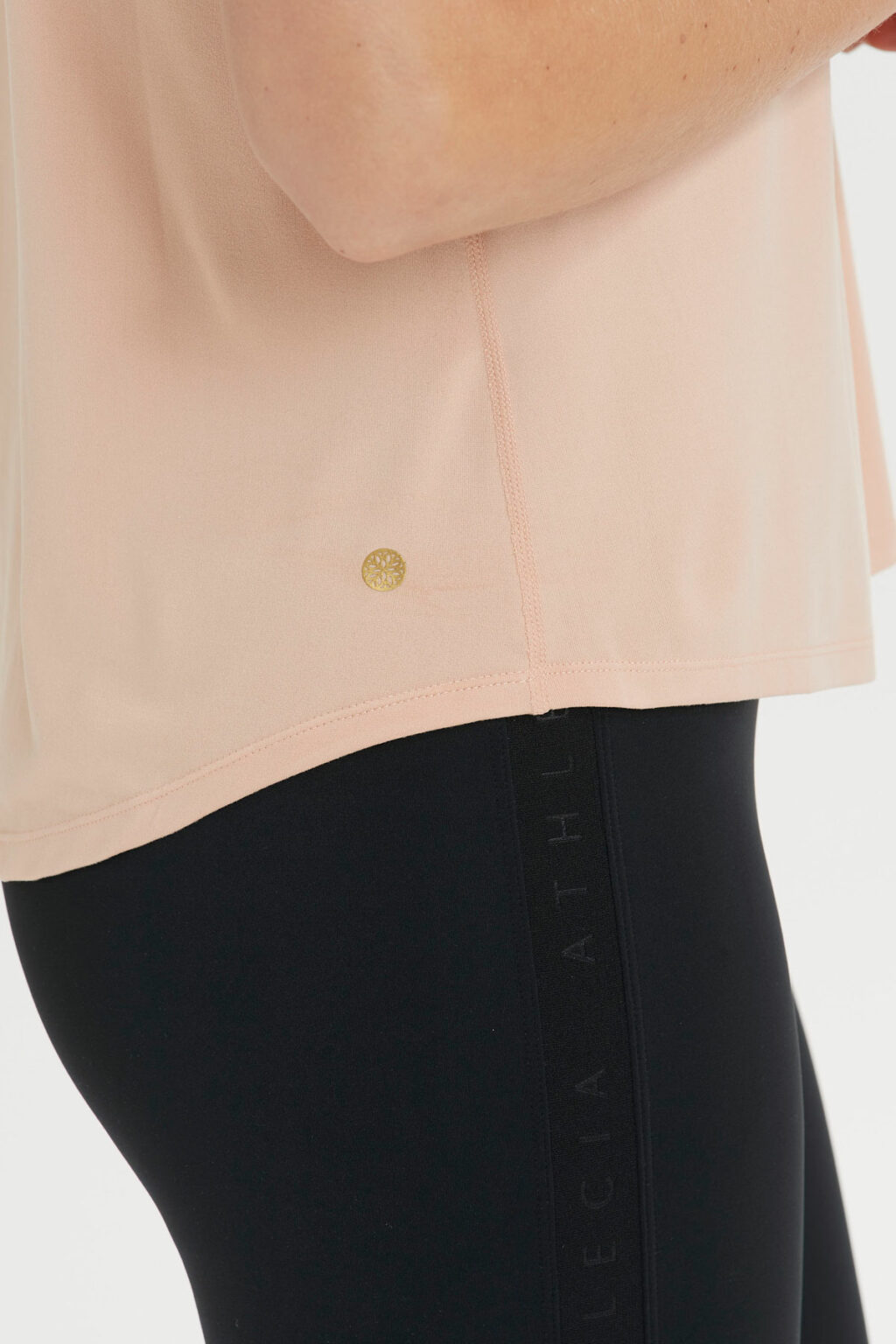 Athlecia Gaina Super Soft T-shirt, Maple Sugar - Bild 8