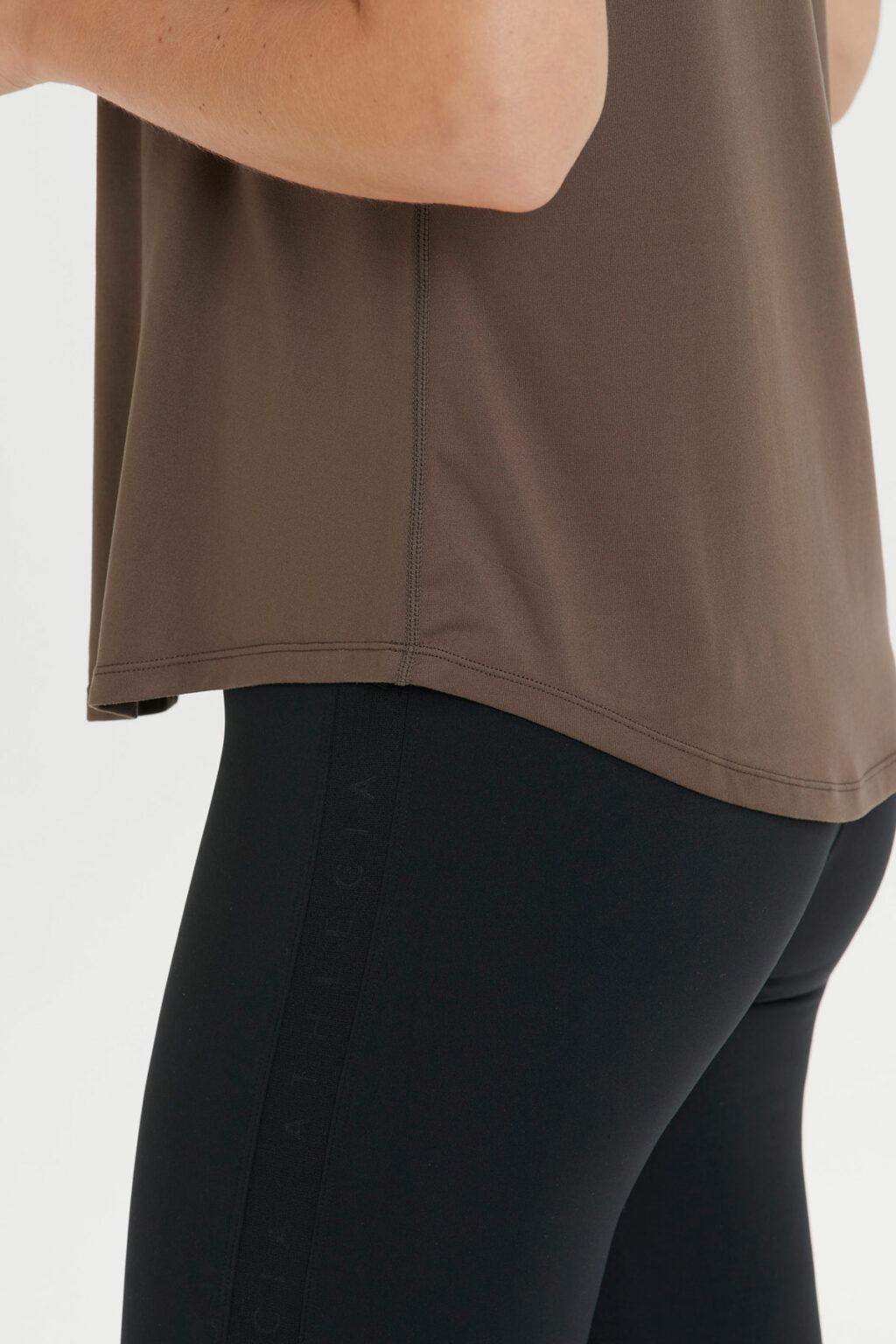 Athlecia Gaina Super Soft T-shirt, Olive - Bild 3