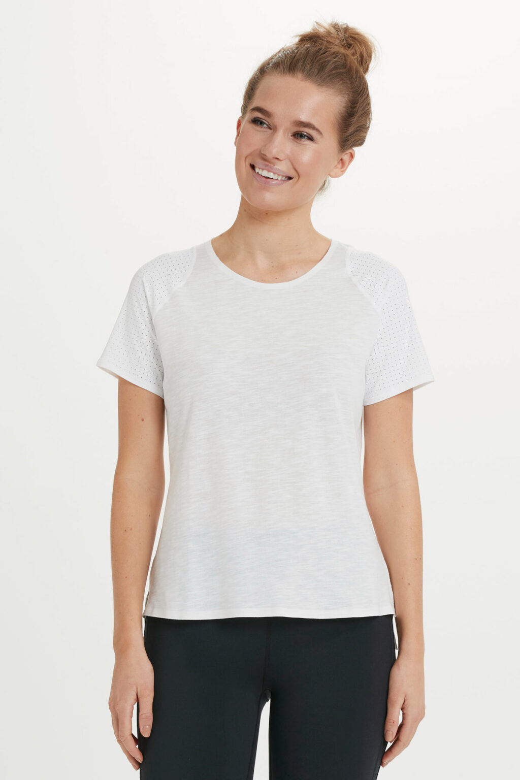 Athlecia Dakia T-Shirt w Lasercut Mesh, White