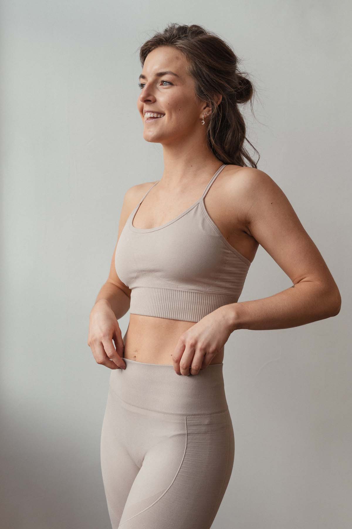 Athlecia Foan Sports Bra, Rose Powder