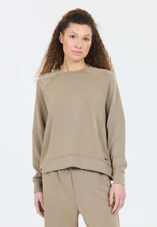 Athlecia Jacey Crew Neck Sweatshirt, Roasted Cashew
