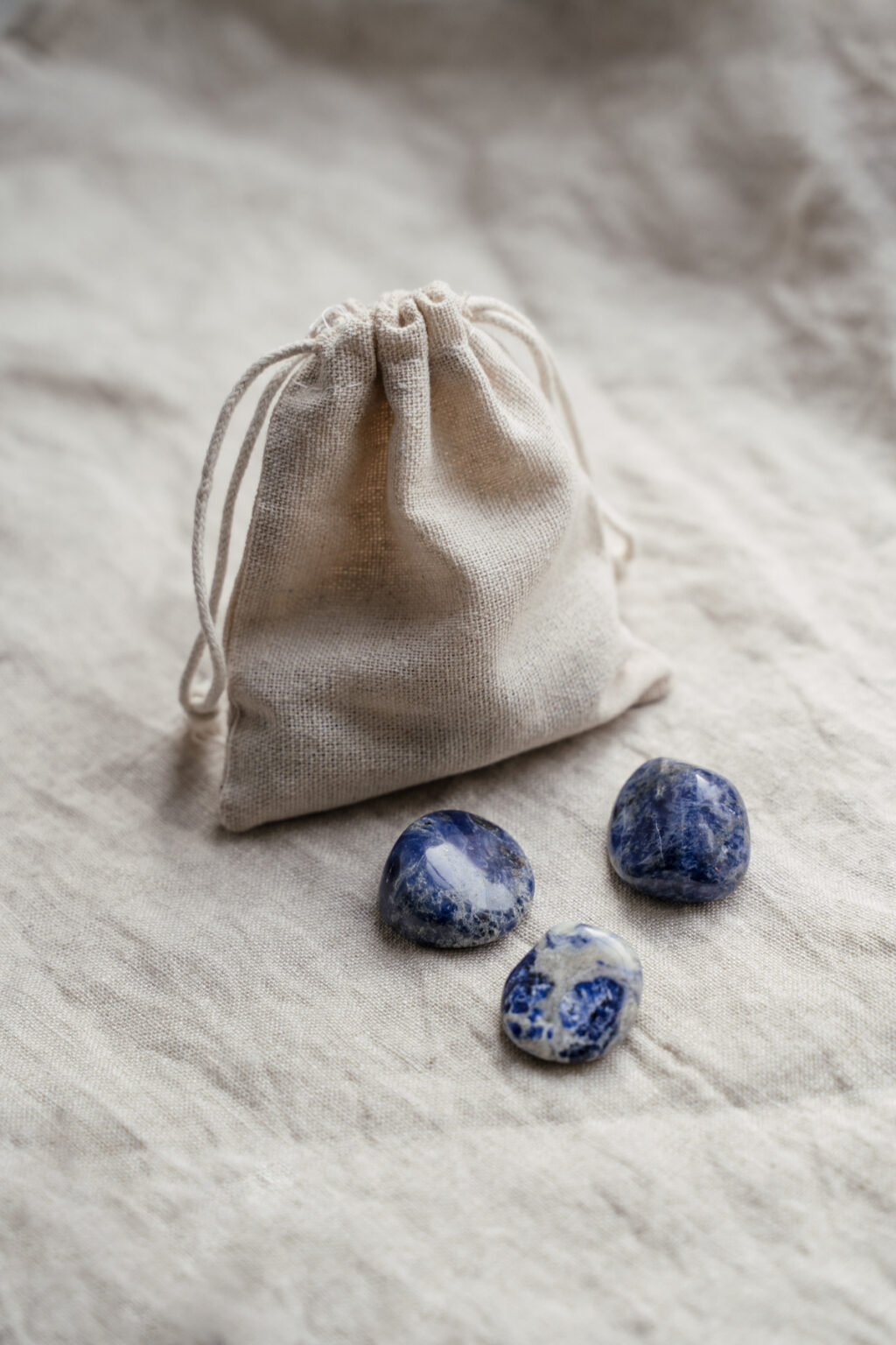 Yuman Crystal Lapis Lazuli