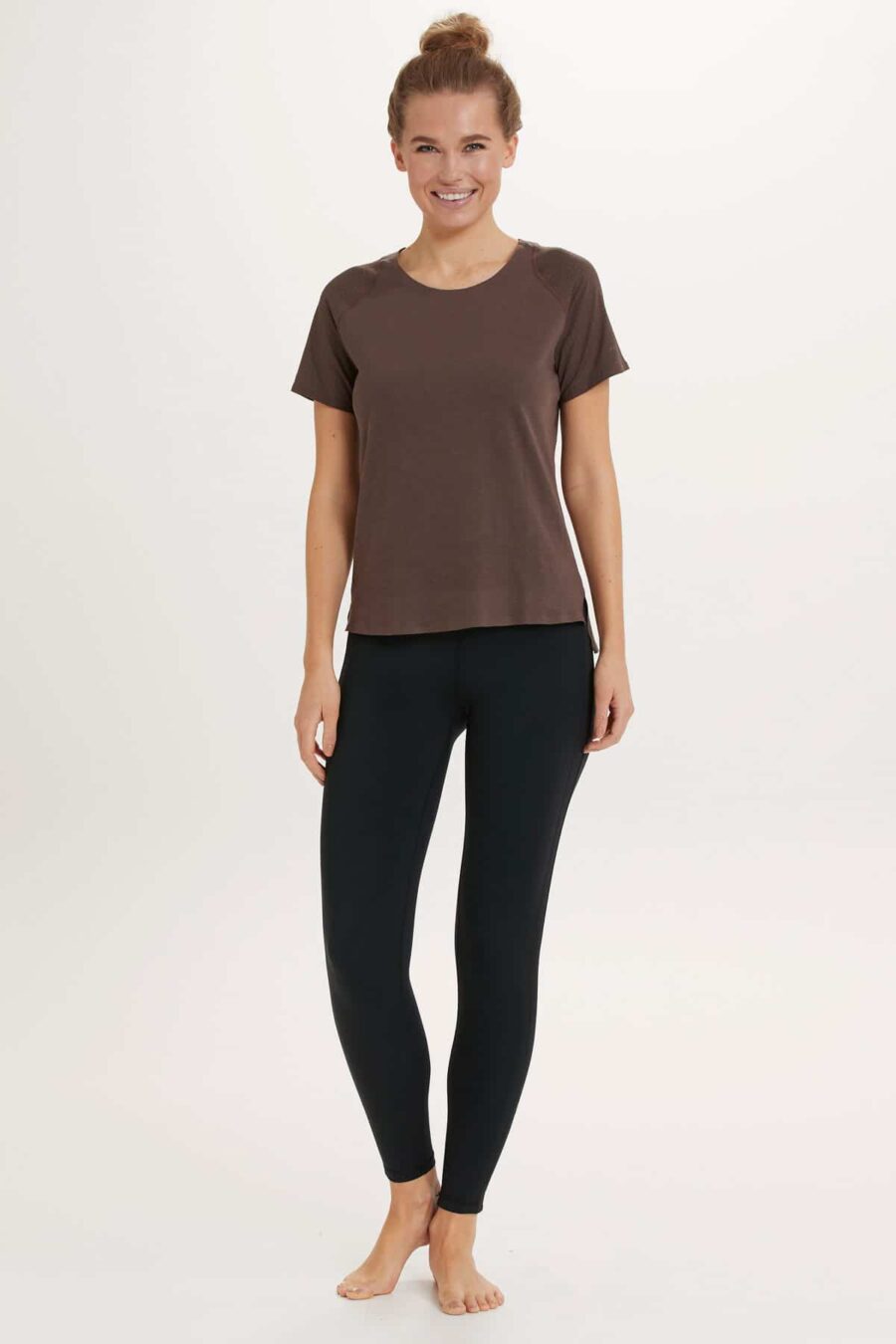 Athlecia Dakia T-Shirt w Lasercut Mesh, Bracken - Image 4
