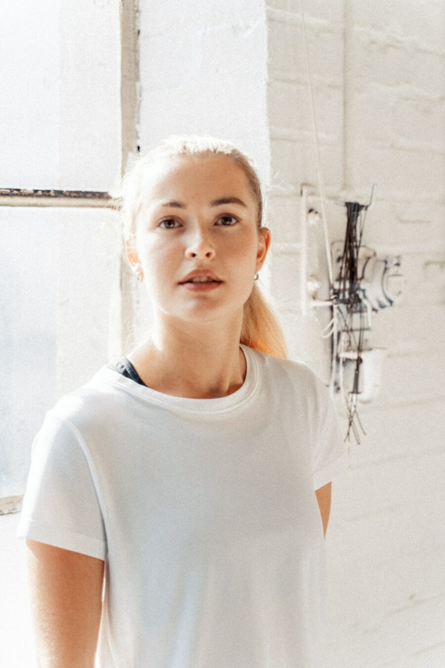 Athlecia Julee Seamless T-Shirt, White - Image 5