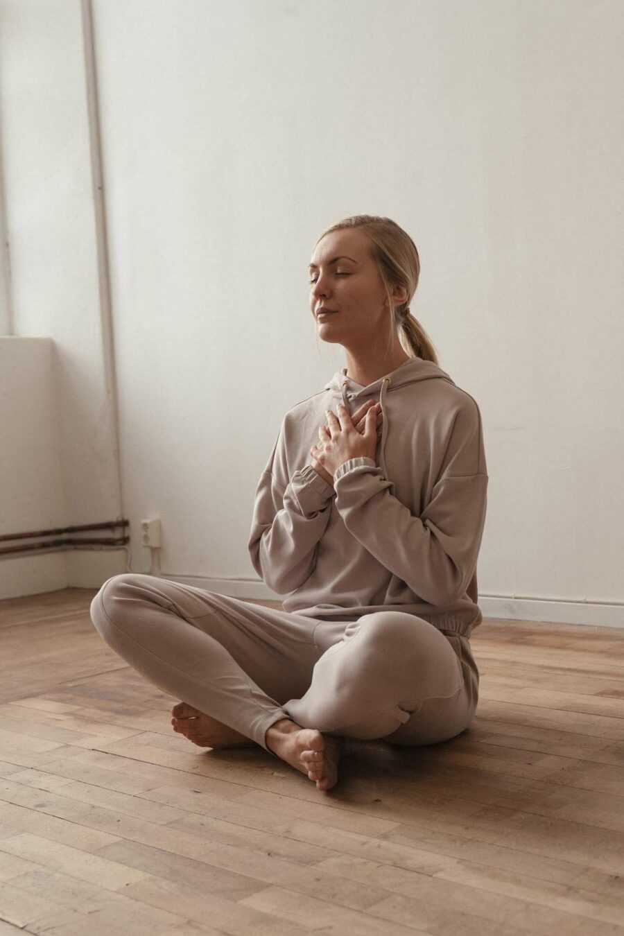 Athlecia Aoma Sweatpants, Chateau Rose - Image 7