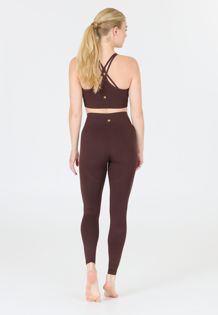 Athlecia Nagar Comfortable Seamless Leggings, Fudge - Image 4