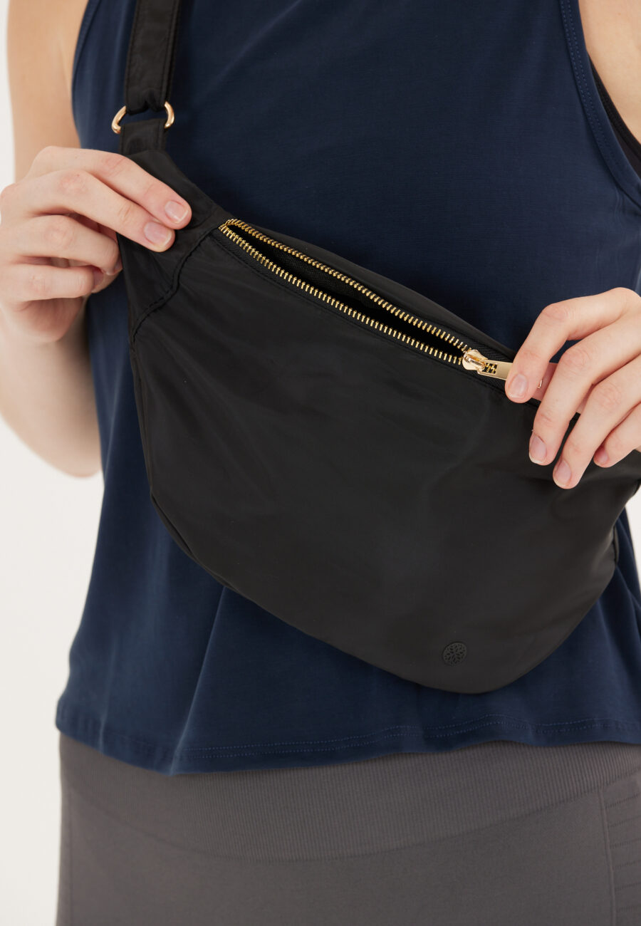 Athlecia Gorluna Versatile Bum Bag, Black - Image 8