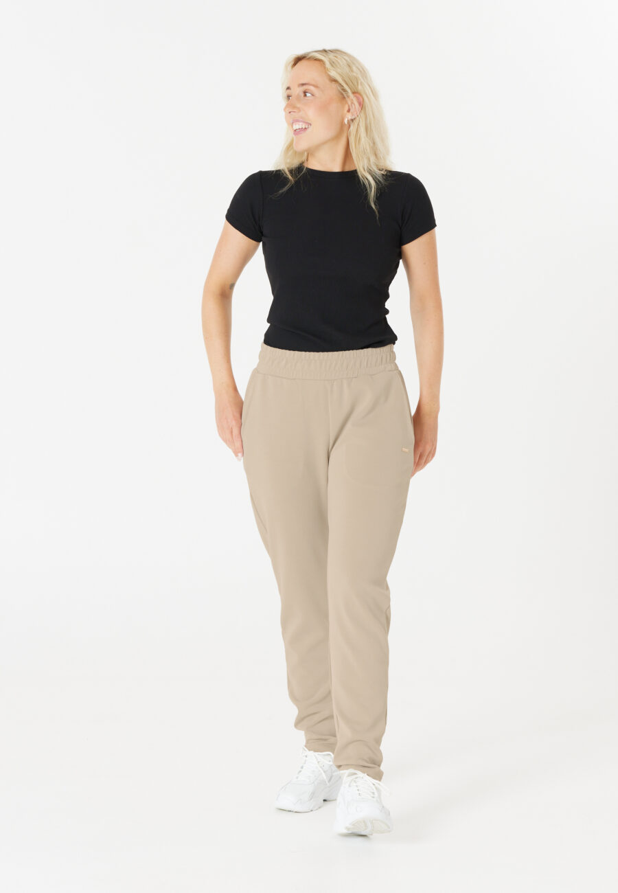Athlecia Jillnana Women's Sweatpants, Pure Cashmere - Image 4