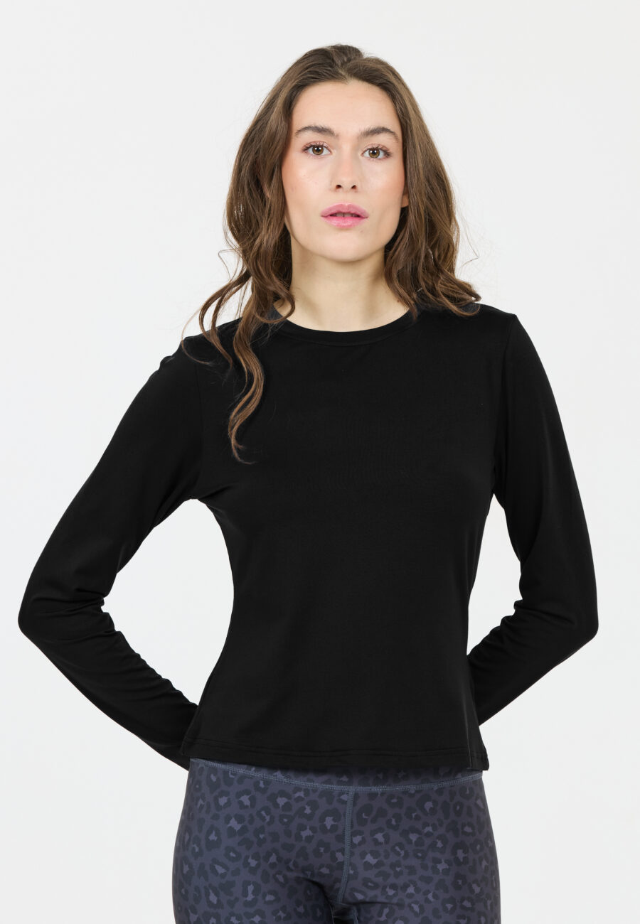 Athlecia Almi Long Sleeve Performance Tee, Black