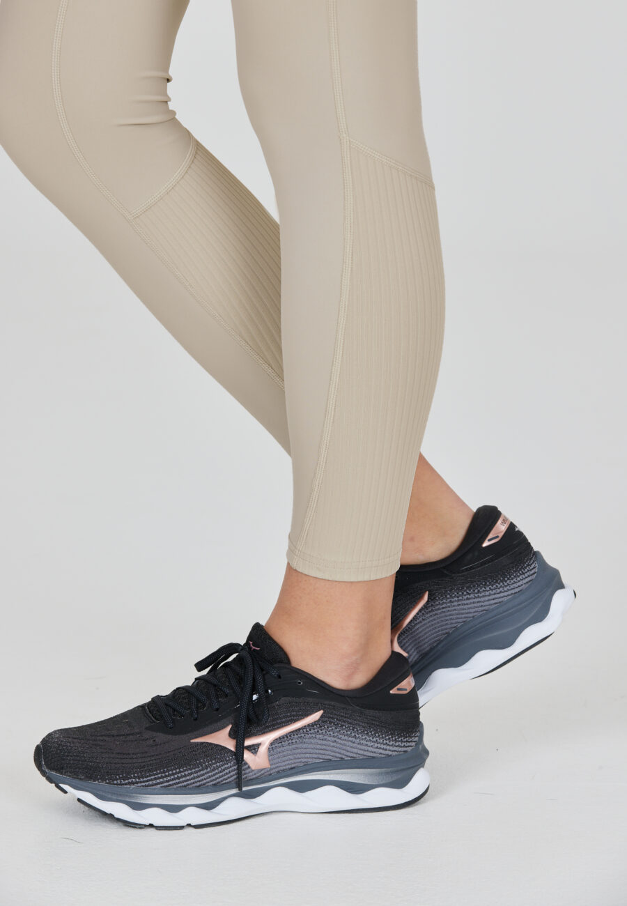 Athlecia Aliya High Waist Pocket Leggings, Dove - Image 4