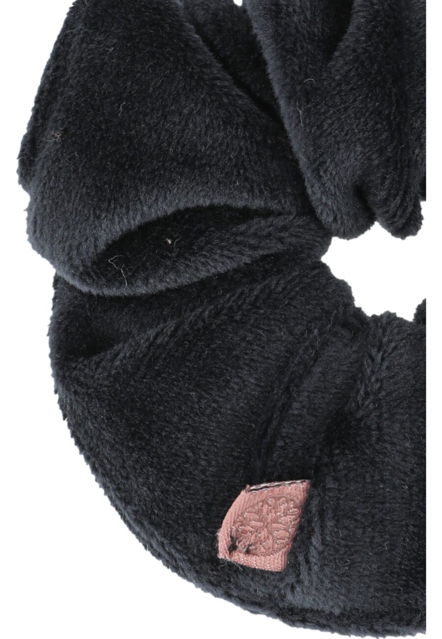 Athlecia Rabia Luxe Velvet Scrunchie, Black - Image 4