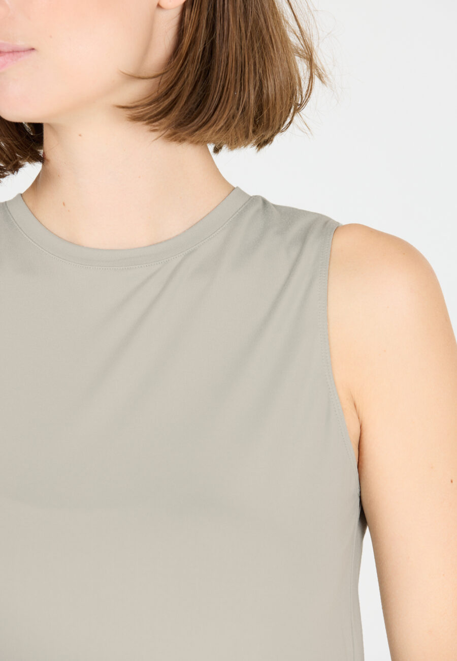 Athlecia Pacy Stylish Short Sleeve T-Shirt, Pigeon - Image 2