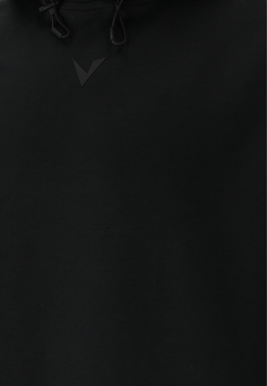 Virtus Taro Technical Hoody Sweatshirt, Black - Image 7