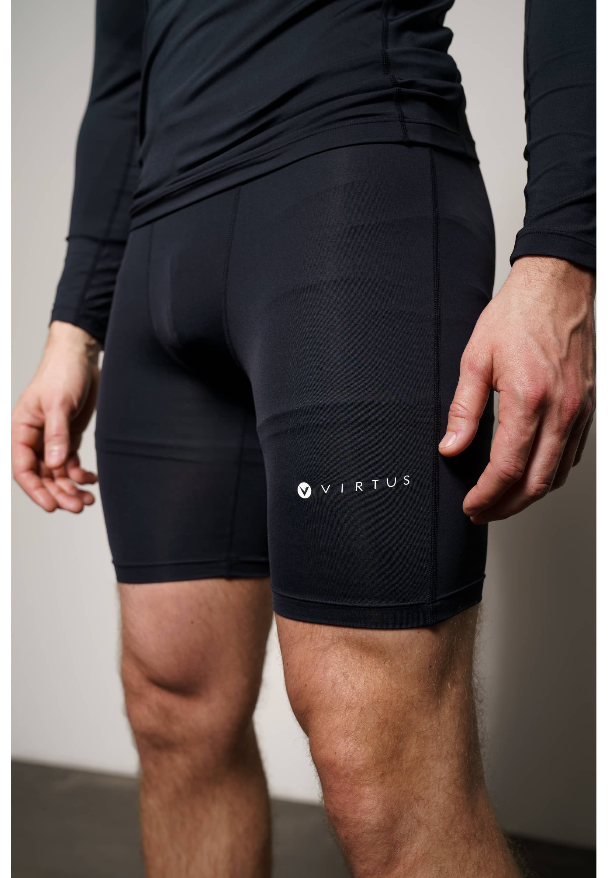 Virtus Baselayer Performance Short Leggings, Black - Image 12