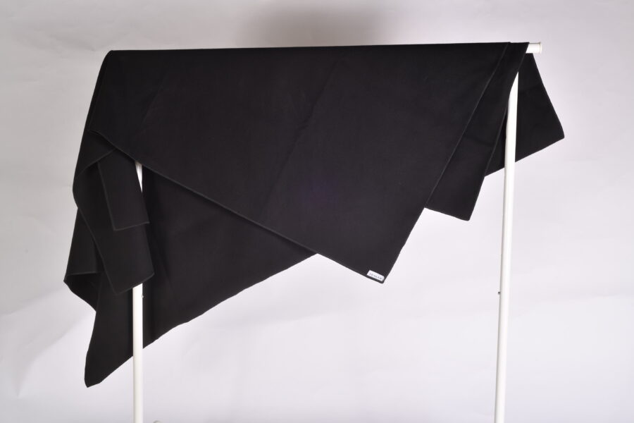 Yuman Yoga Origin Yoga Soft Blanket Wool Mix, Black - Image 2