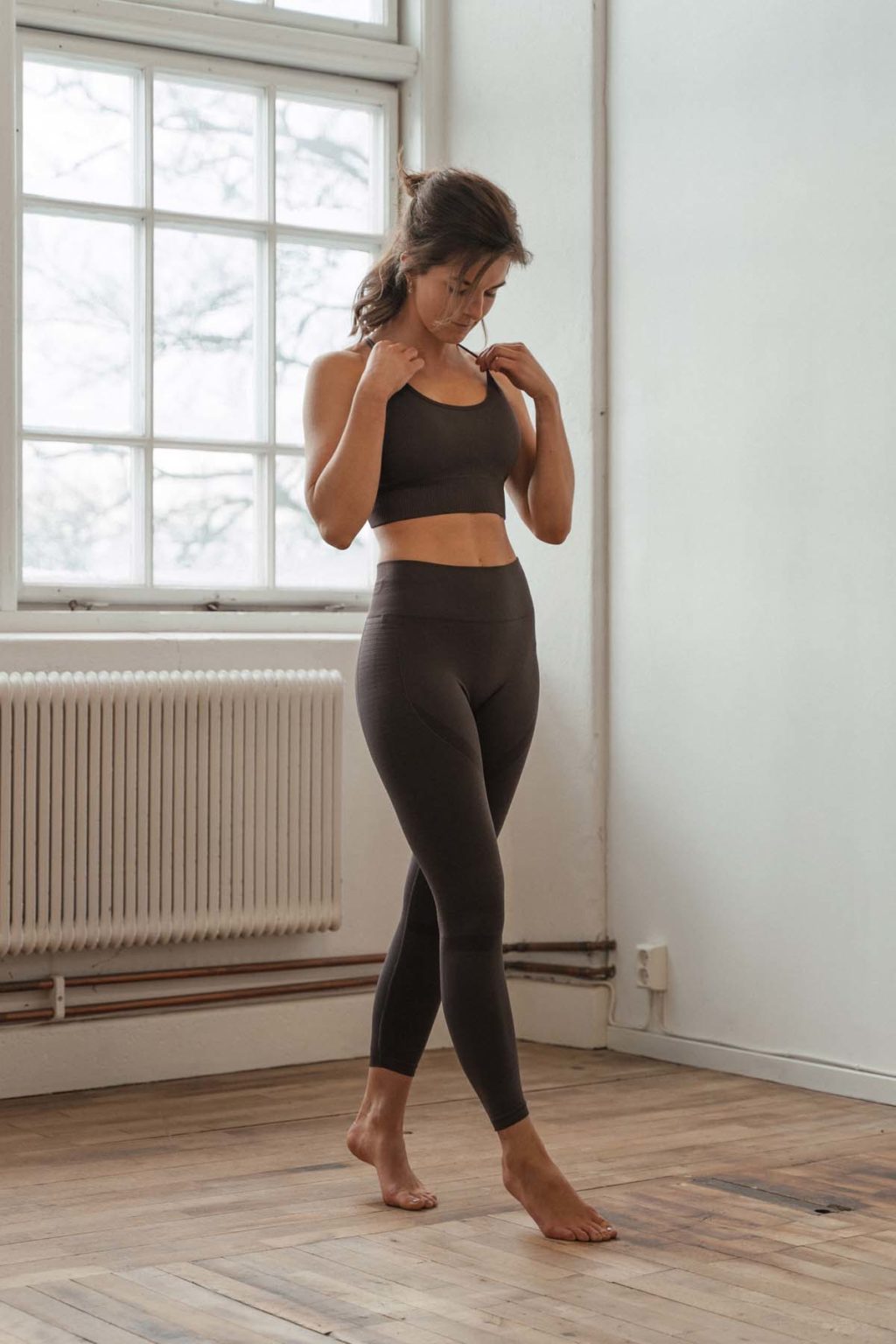 Athlecia Nagar Seamless High Waist Leggings, Deep Shale - Image 4