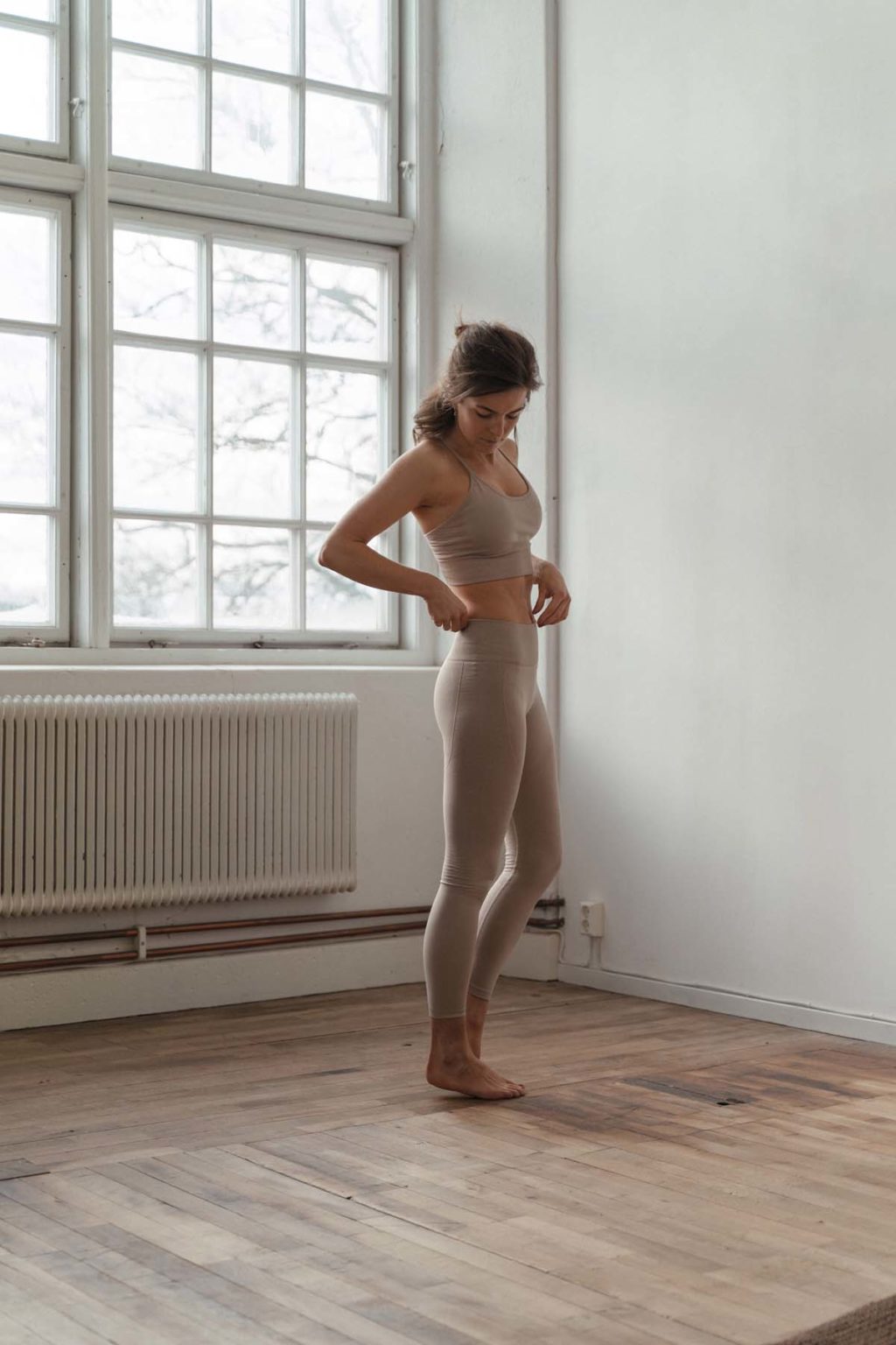 Athlecia Nagar Seamless High Waist Leggings, Rose Powder - Image 7