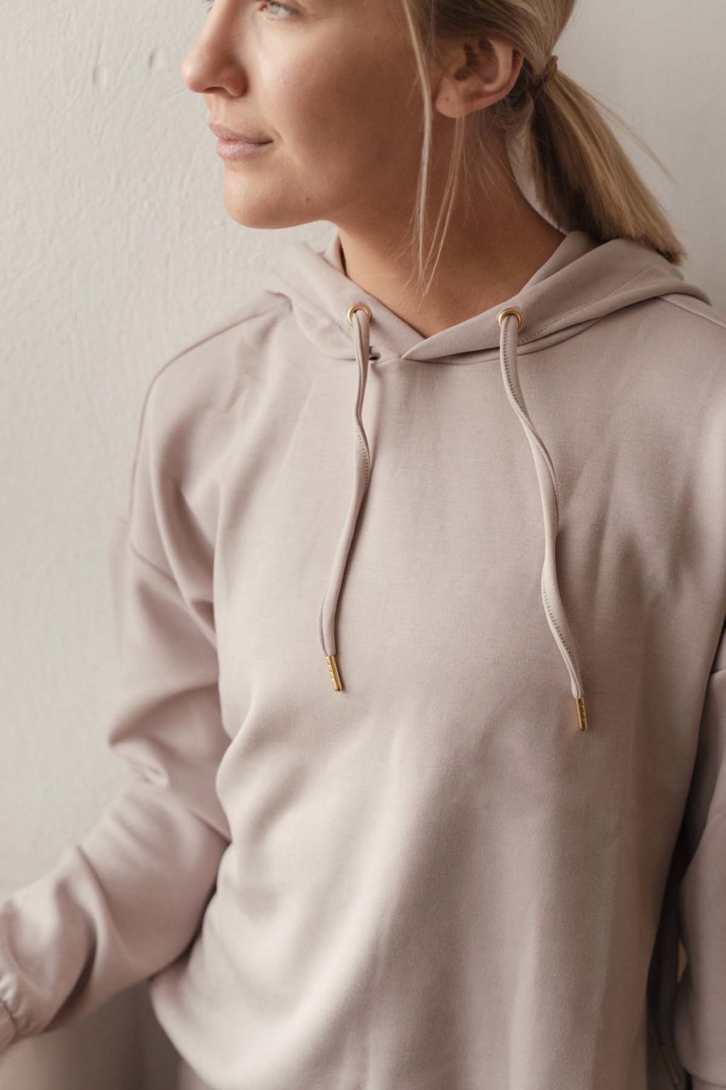 Athlecia Namier Hoodie, Chateau Rose - Image 4