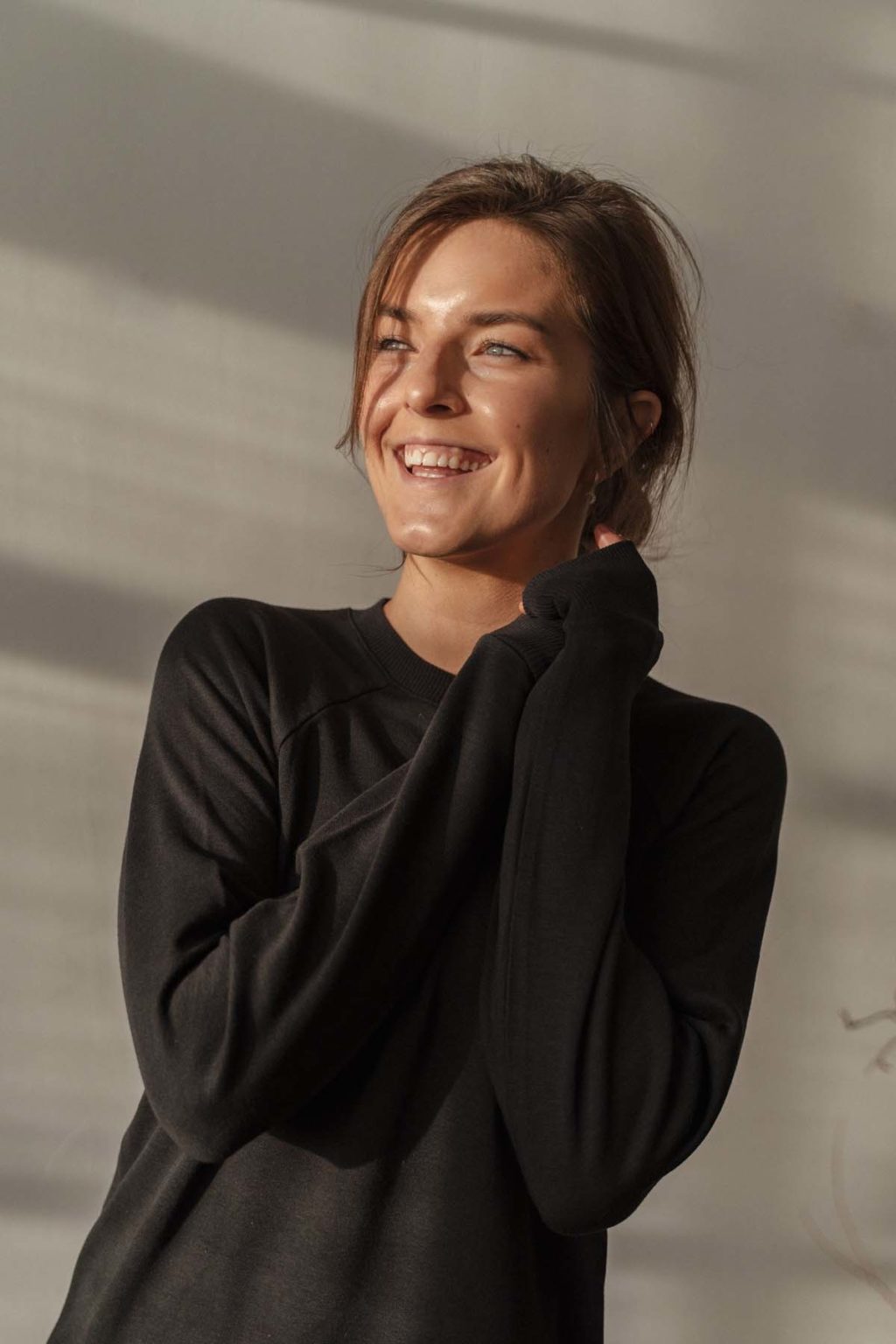Athlecia Niary Soft Comfy Sweater, Black