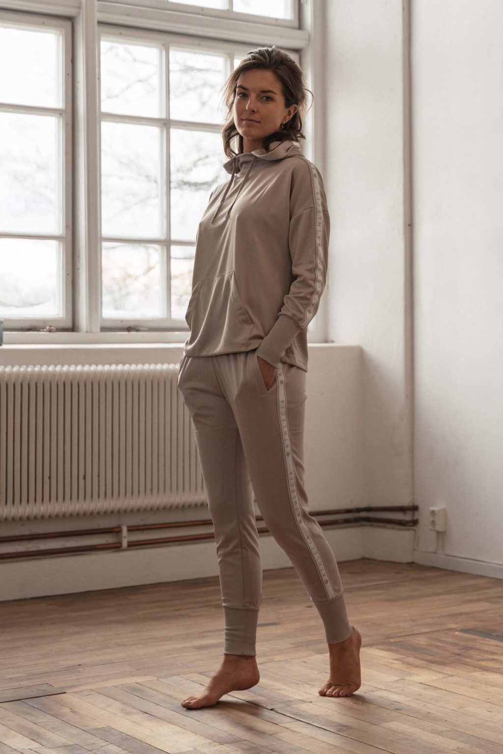 Athlecia Sella Sweatpants, Chateau Rose - Image 2