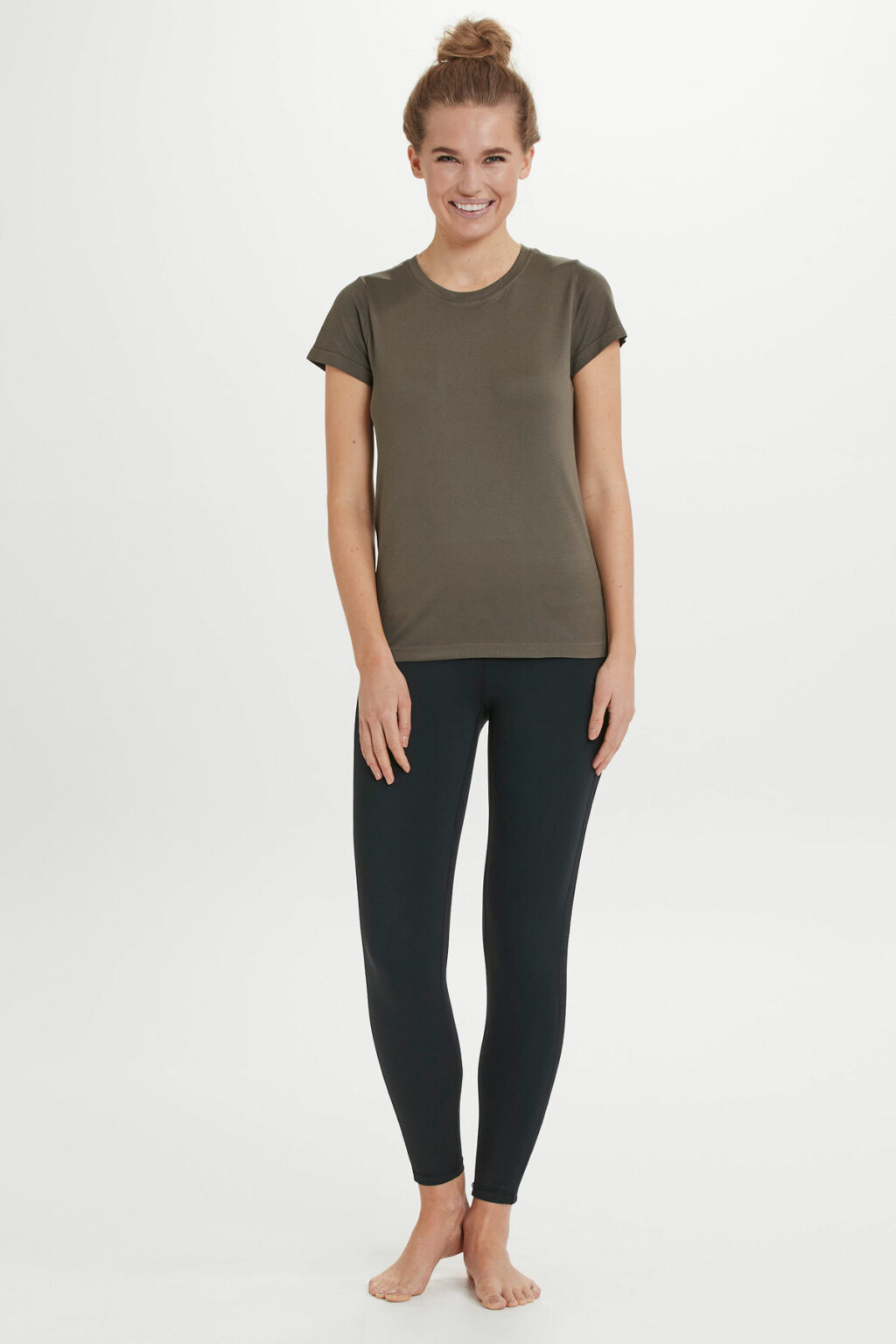 Athlecia Julee Seamless T-Shirt, Olive - Image 3