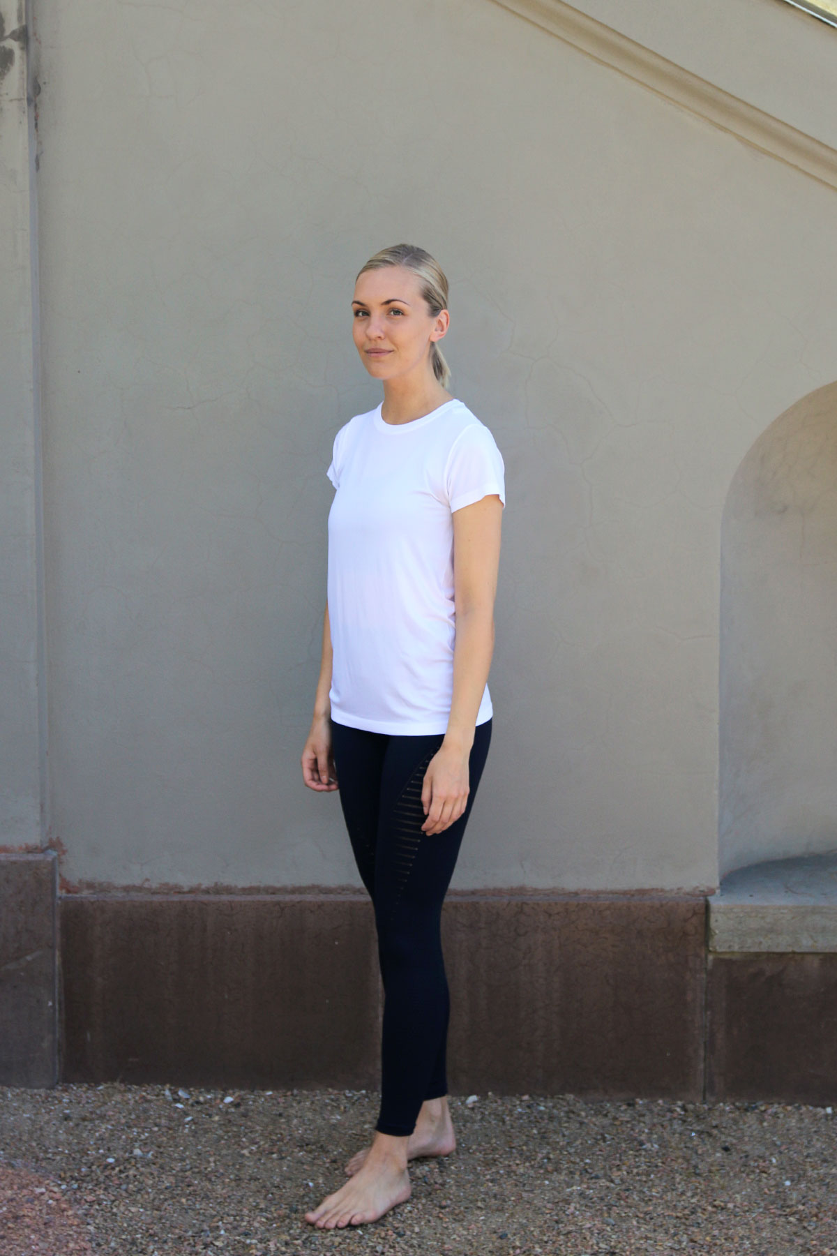 Athlecia Julee Seamless T-Shirt, White - Yuman Yoga