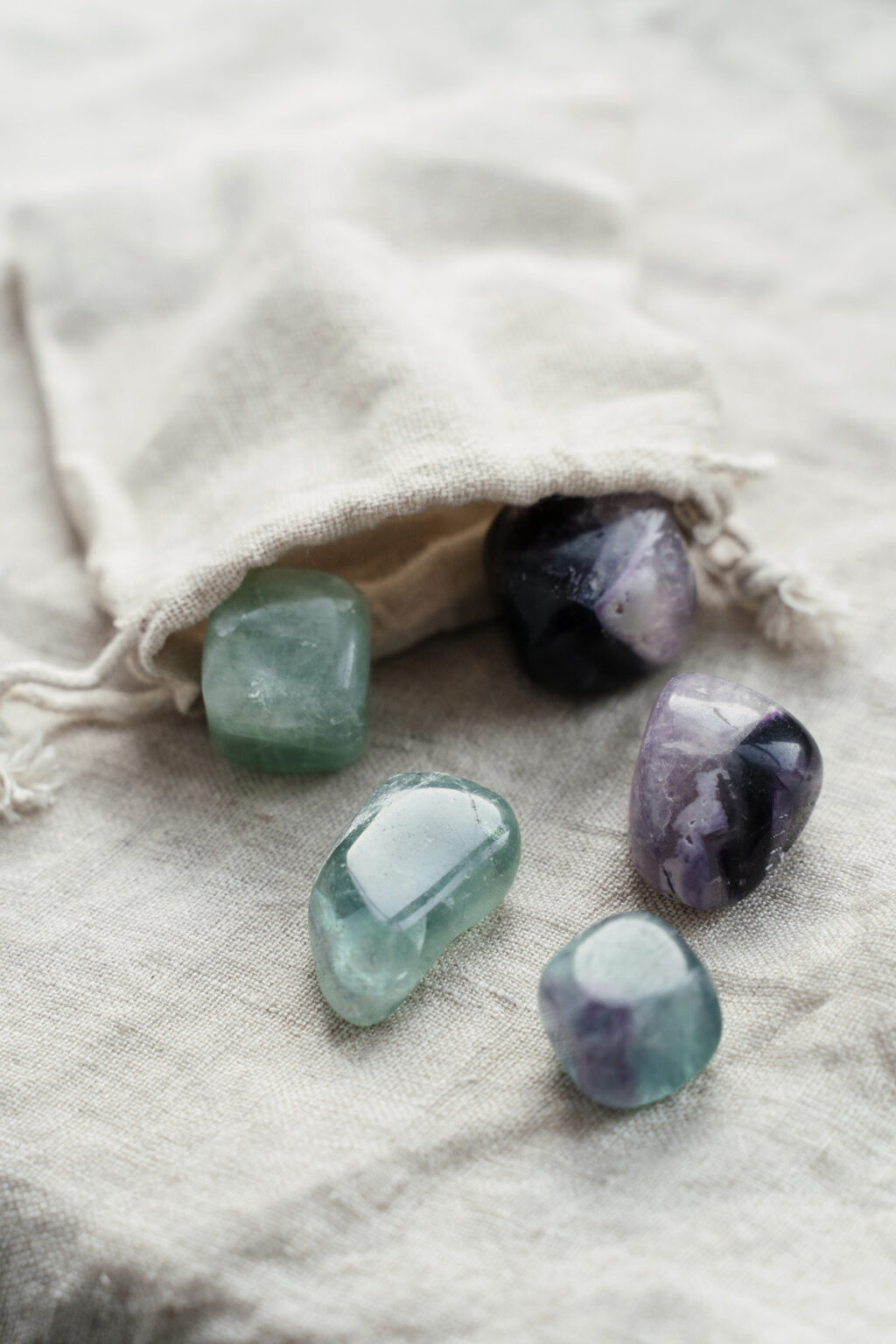 Yuman Crystal Rainbow flourite - Image 2