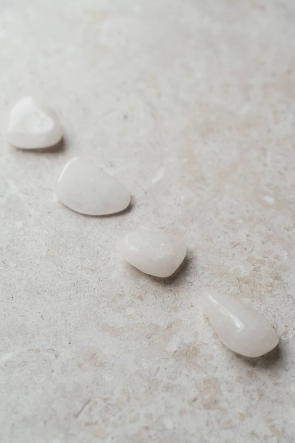 Yuman Crystal Snow Quartz - Image 3