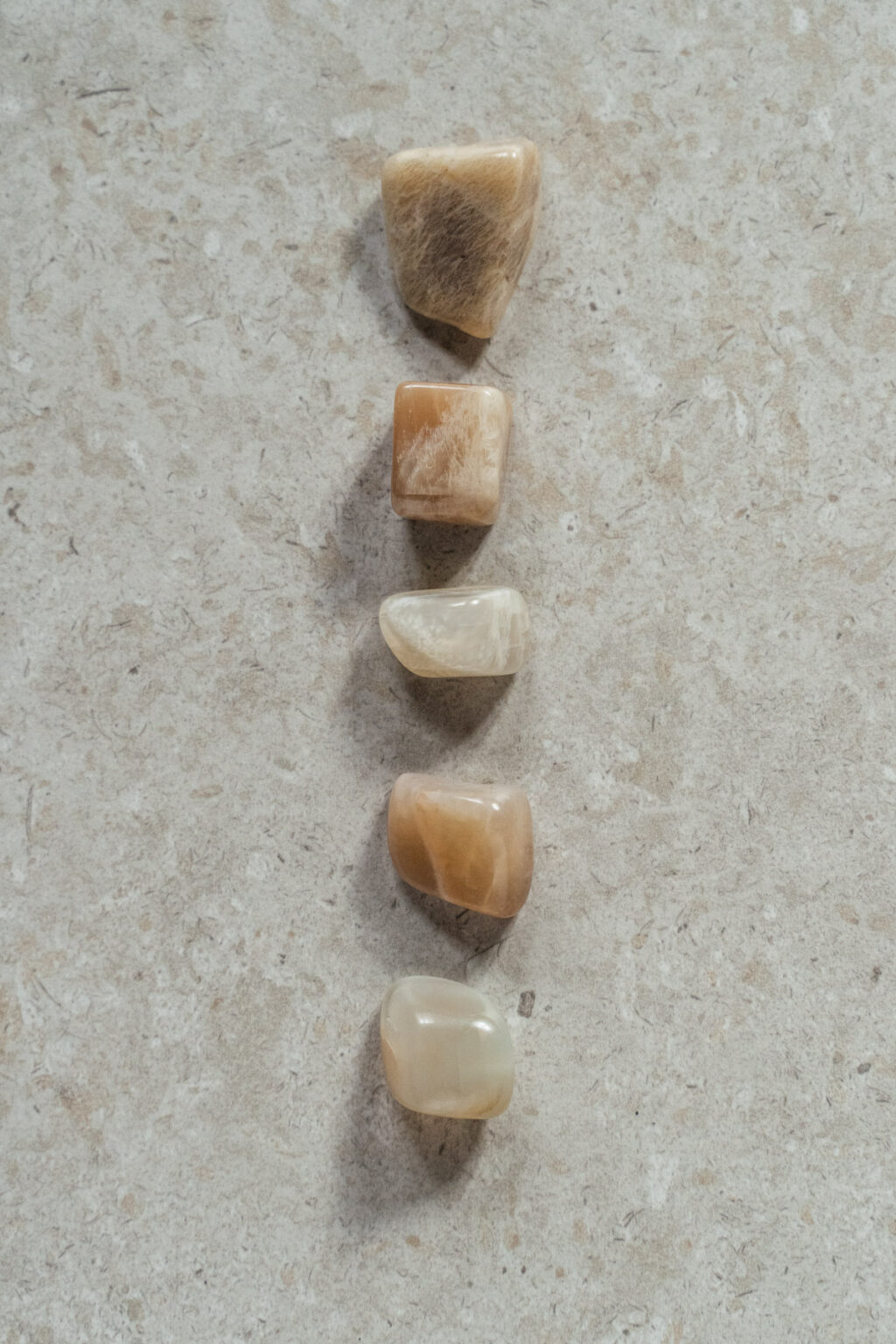 Yuman Crystal Moonstone - Image 4