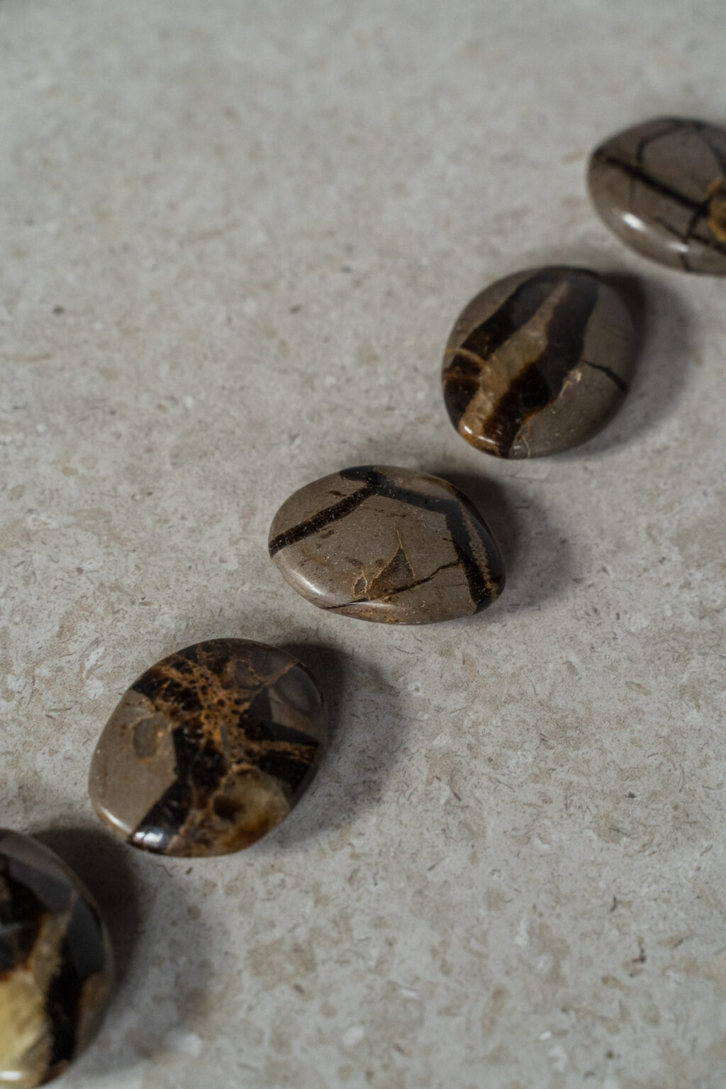 Yuman Crystal Septarian - Image 2