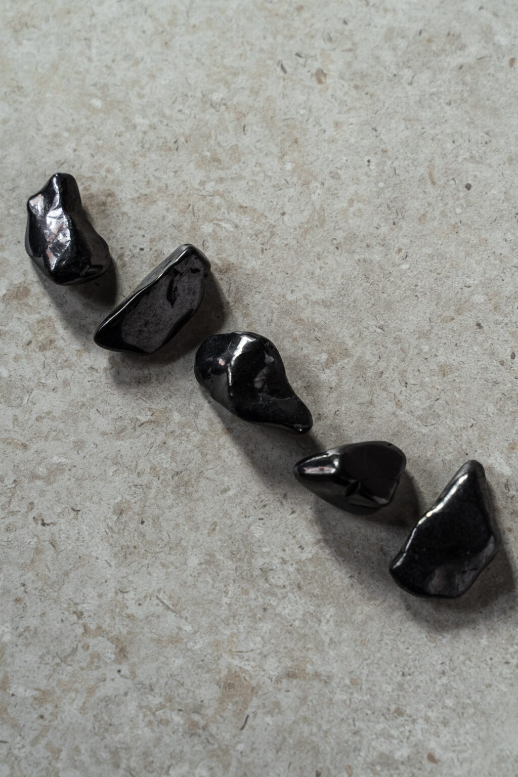 Yuman Crystal Shungite - Image 3