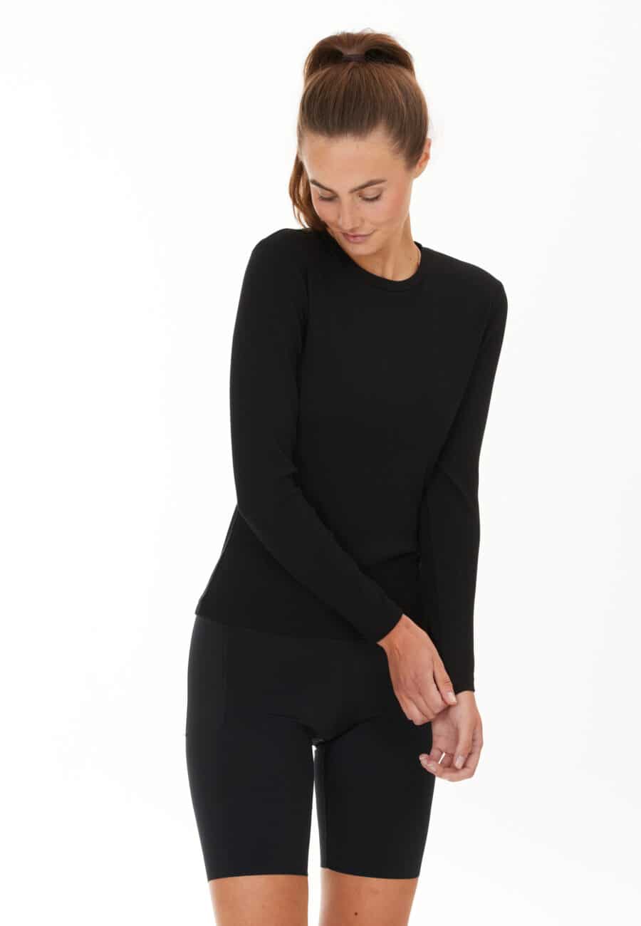 Athlecia Lankae Long Sleeved Rib Stop Pattern T-Shirt, Black