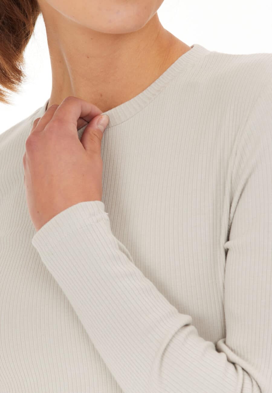 Athlecia Lankae Long Sleeved Rib Stop Pattern T-Shirt, Dove - Image 5