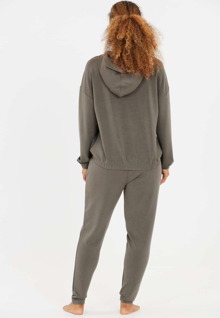 Athlecia  Jacey Super Soft Sweat Pants, Roasted Cashew - Image 9